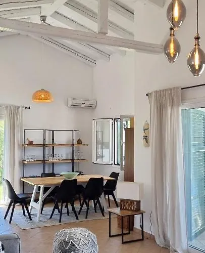 Theia Et Theia Вилла