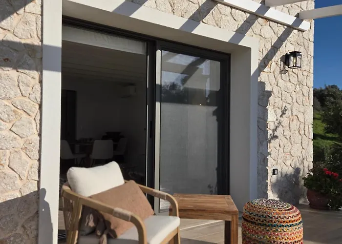 Theia Et Theia Вилла Kavvadades