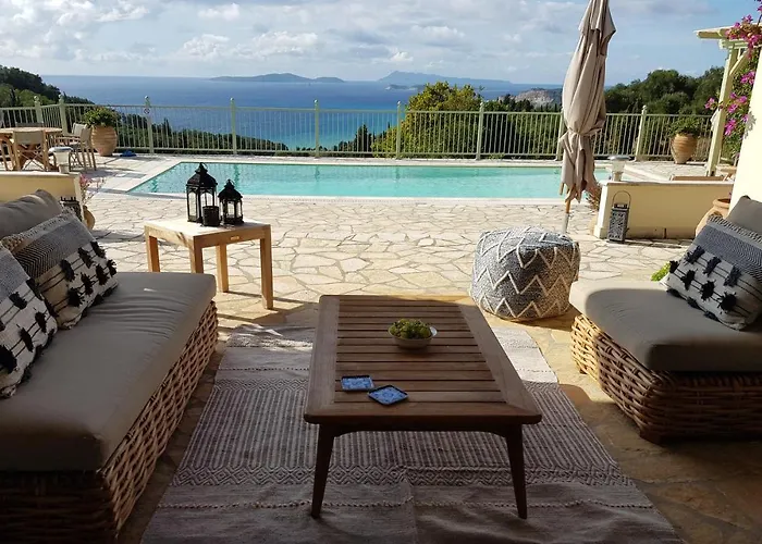 Theia Et Theia * Kavvadades