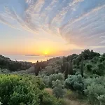 Theia Et Theia Villa Kavvadades